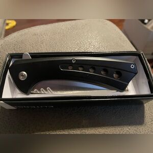 Black and Silver Folding Pocket Knife Elite Edge